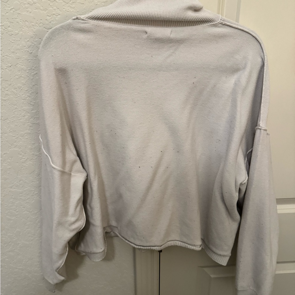 Off white turtle neck sweater